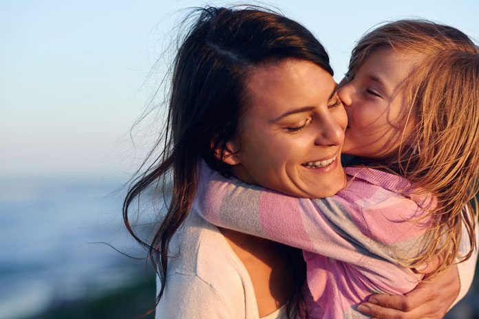 eltern-ja-sagen 233522635 Ja-Sager-Eltern-Mama-Kind