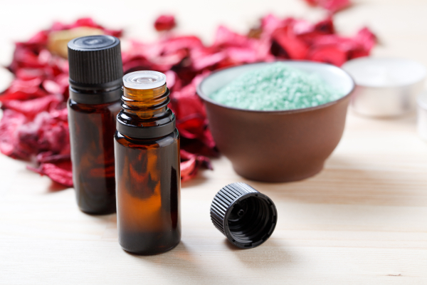 aromatherapie hausmittel shutterstock ID 79205668