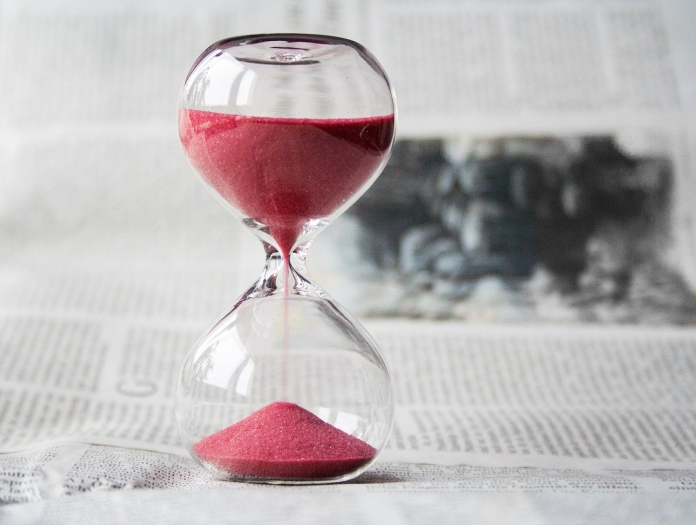 pixabay-hourglass-620397_1920