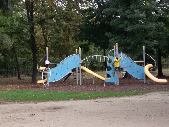 spielplatz-augarten-kletter