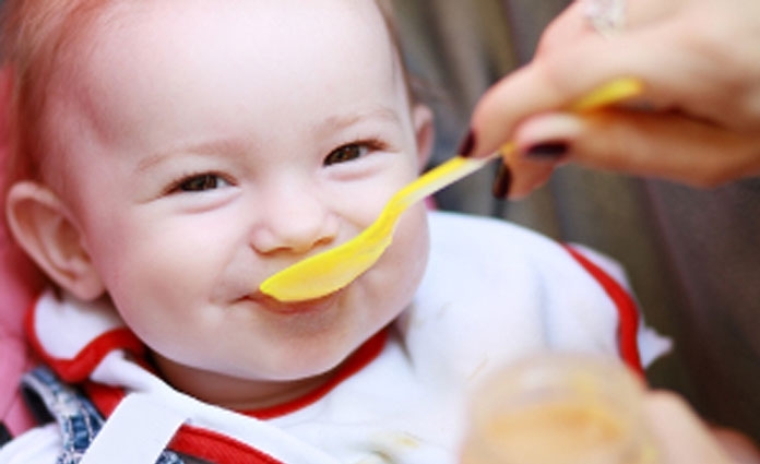 Babys-Ernährung