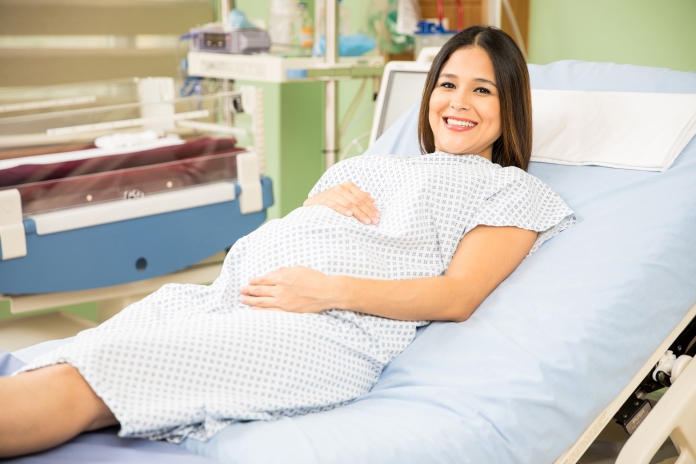 woche 35_untersuchung_shutterstock_533681143_kleiner 5.Mutter Kind Pass Untersuchung