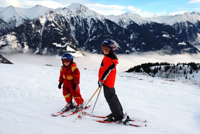 Sport-Schifahren-Kinder shutterstock ID: 66759742