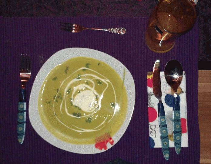 pfefferminzerbsensuppe